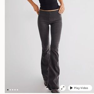 Free people penny pull on flare jeans in black size 26 SHORT